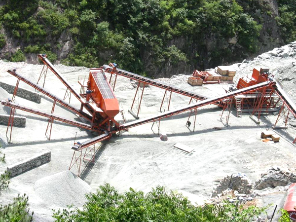 沙粒石可以制砂嗎？時產(chǎn)100噸的移動制砂機有嗎